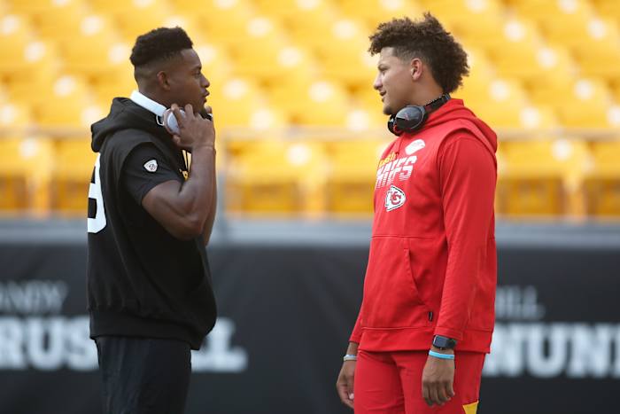 Aug 17, 2019; Pittsburgh, PA, USA; Pittsburgh Steelers wide receiver JuJu Smith-Schuster (left) and Kansas City Chiefs quarterback Patrick Mahomes (right) talk on the field before playing at Heinz Field. Mandatory Credit: Charles LeClaire-USA TODAY Sports